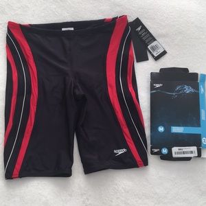NWT Speedo men’s power flex performance trunks